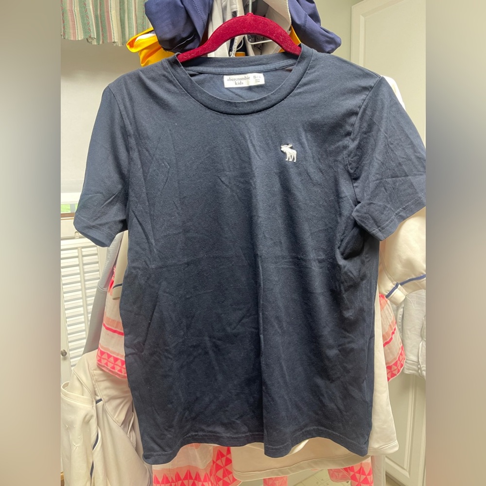 Abercrombie & Fitch kids Navy tee boys 15/16